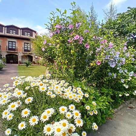 Picos De Europa Suites And Rooms Turieno Ngoại thất bức ảnh