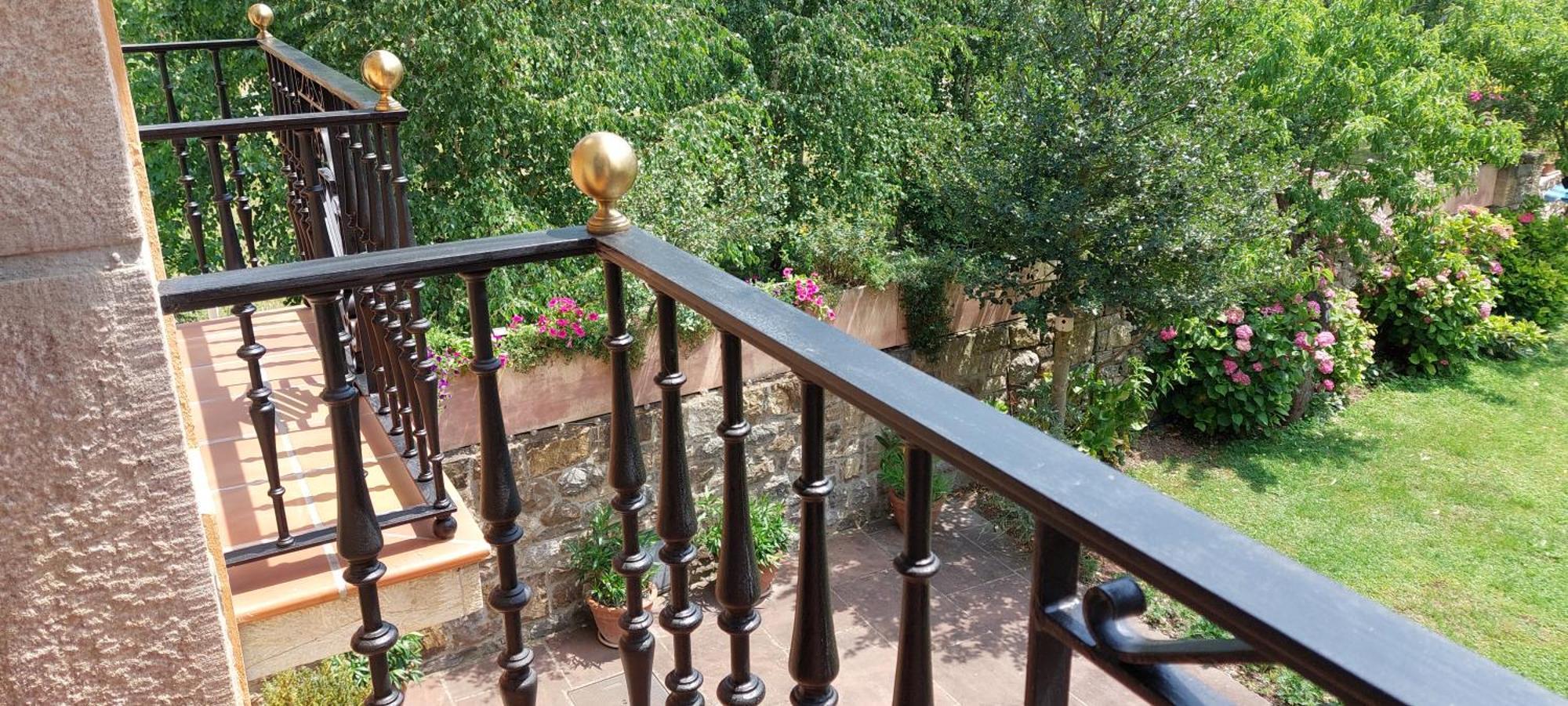 Picos De Europa Suites And Rooms Turieno Ngoại thất bức ảnh